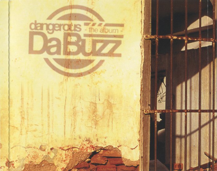 Da Buzz 2004 - Dangerous The Album - inside2.jpg