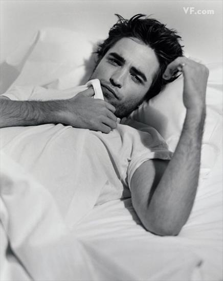 Robert Pattinson - mq037.jpg