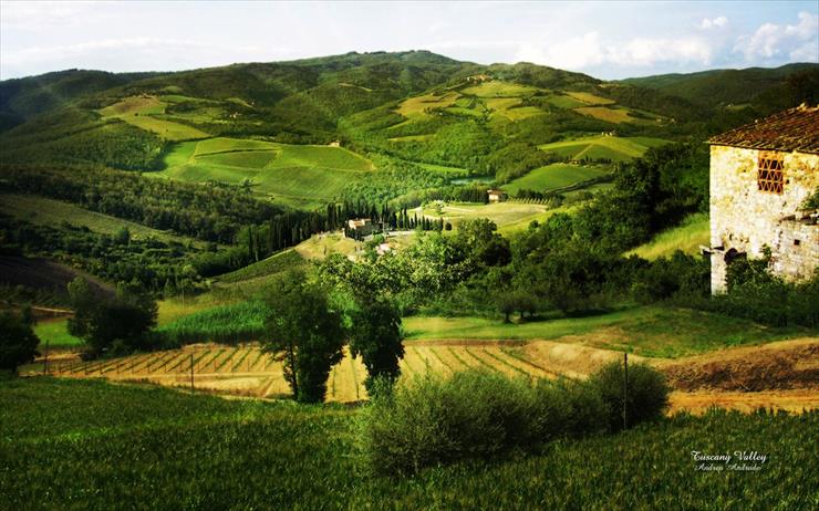 tapety -  ANDREA  ANDRADE  COLLECTION - landscape_photo_manipulation_Tuscany_Valley1.jpg