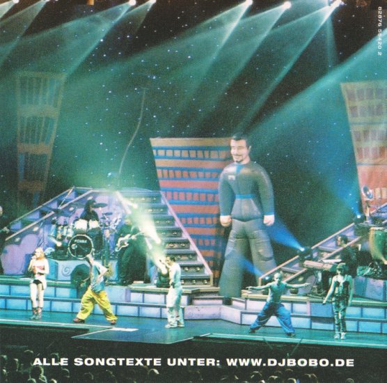 2003 - DJ Bobo - Live in Concert-CD-2003 - 00_dj_bobo_-_live_in_concert-cd-2003-inside.jpg
