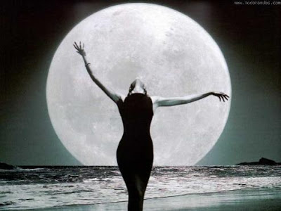 Ona i księżyc - mujer-luna.jpg