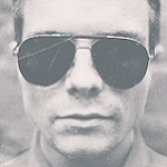 Joe Dempsie Gendry - GALERIA  - okulary.png
