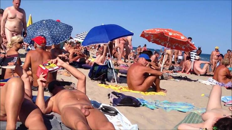 Nudist Boys - At the nudist beach 10.jpg