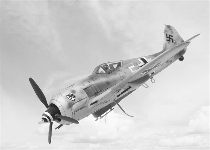 Samoloty - II wojna światowa - II-24.jpg