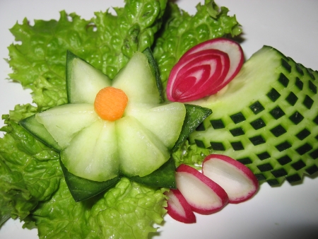 Cuda z owoców i warzyw - z ogórka.jpg