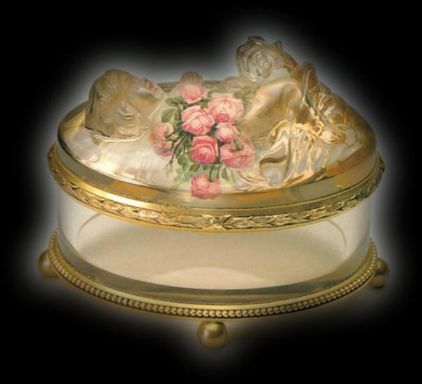 Torty - faberge-trinket-box2_lizztish.png