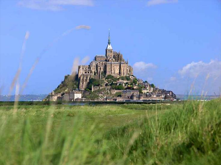 Mont Saint Michel France - Mont_Saint_Michel_bordercropped.jpg