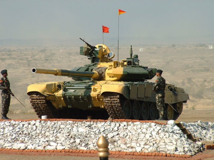 tapety - 20080604170100Indian_Army_T-90.jpg